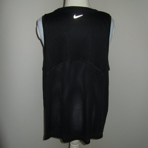 💰 3/$25.00 Women's Plus Size Nike Running Dri-fit sleeveless Top Size 1X. - Picture 2 of 8